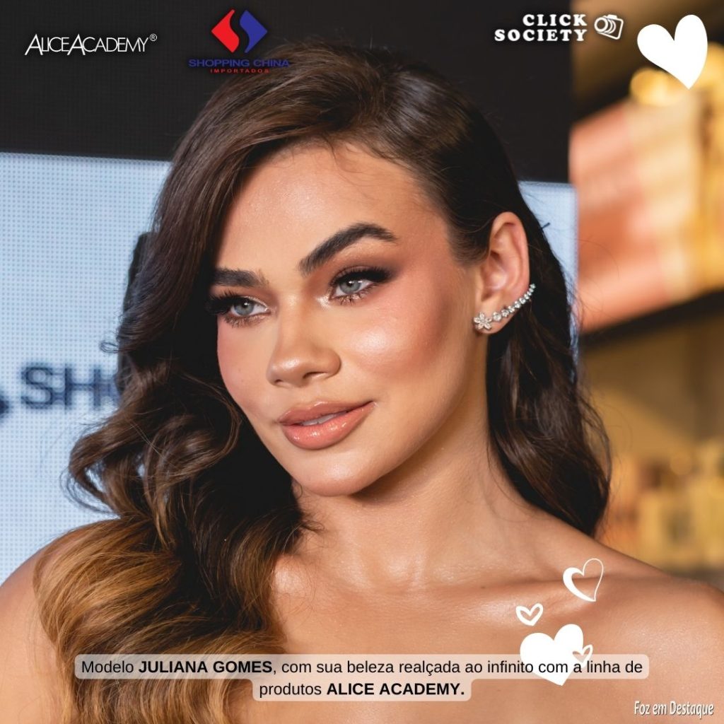 Alice Academy no Shopping China -0 Juliana Gomes