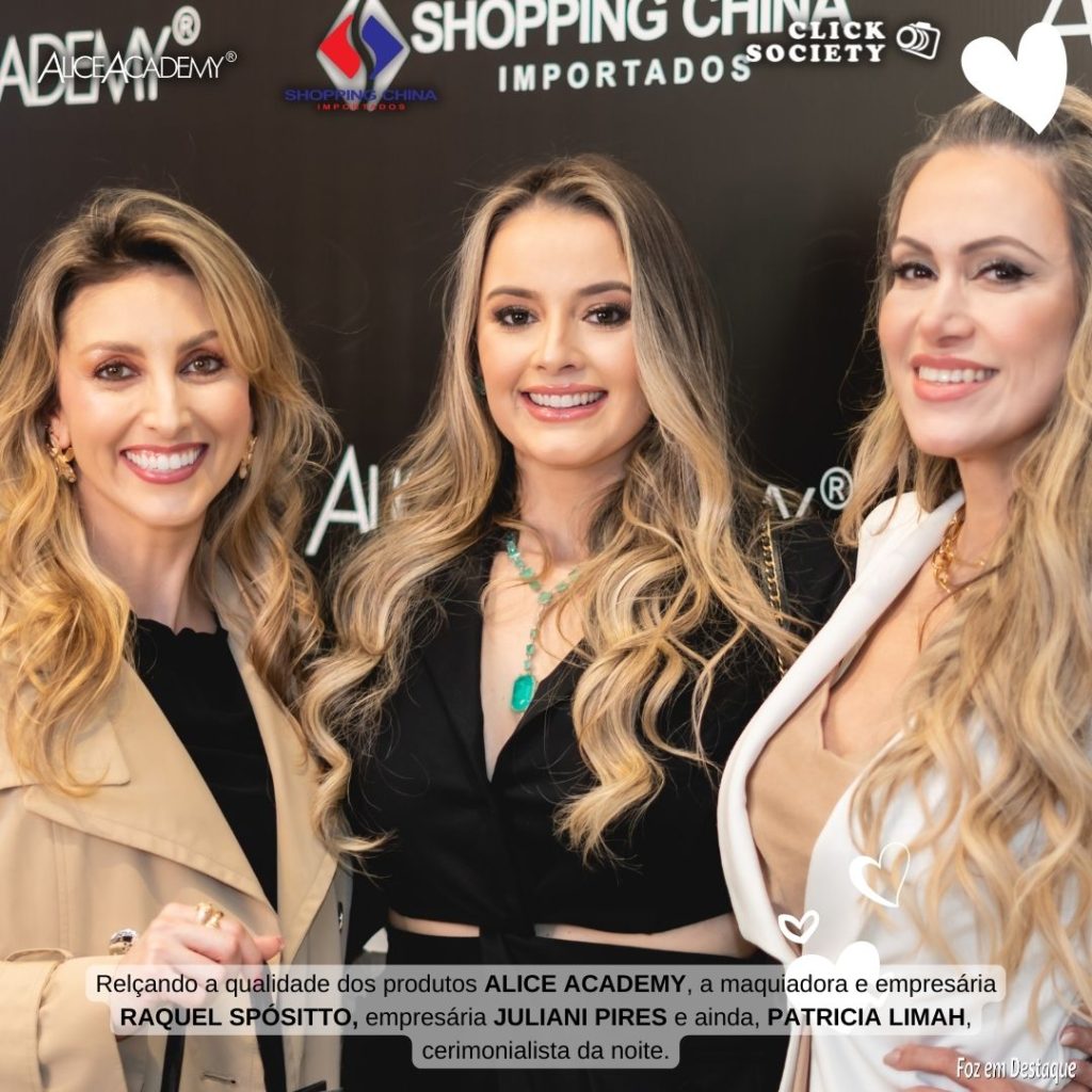 Alice Academy no Shopping China - Raquel Spositto, Juliani Pires e Patricia Limah.