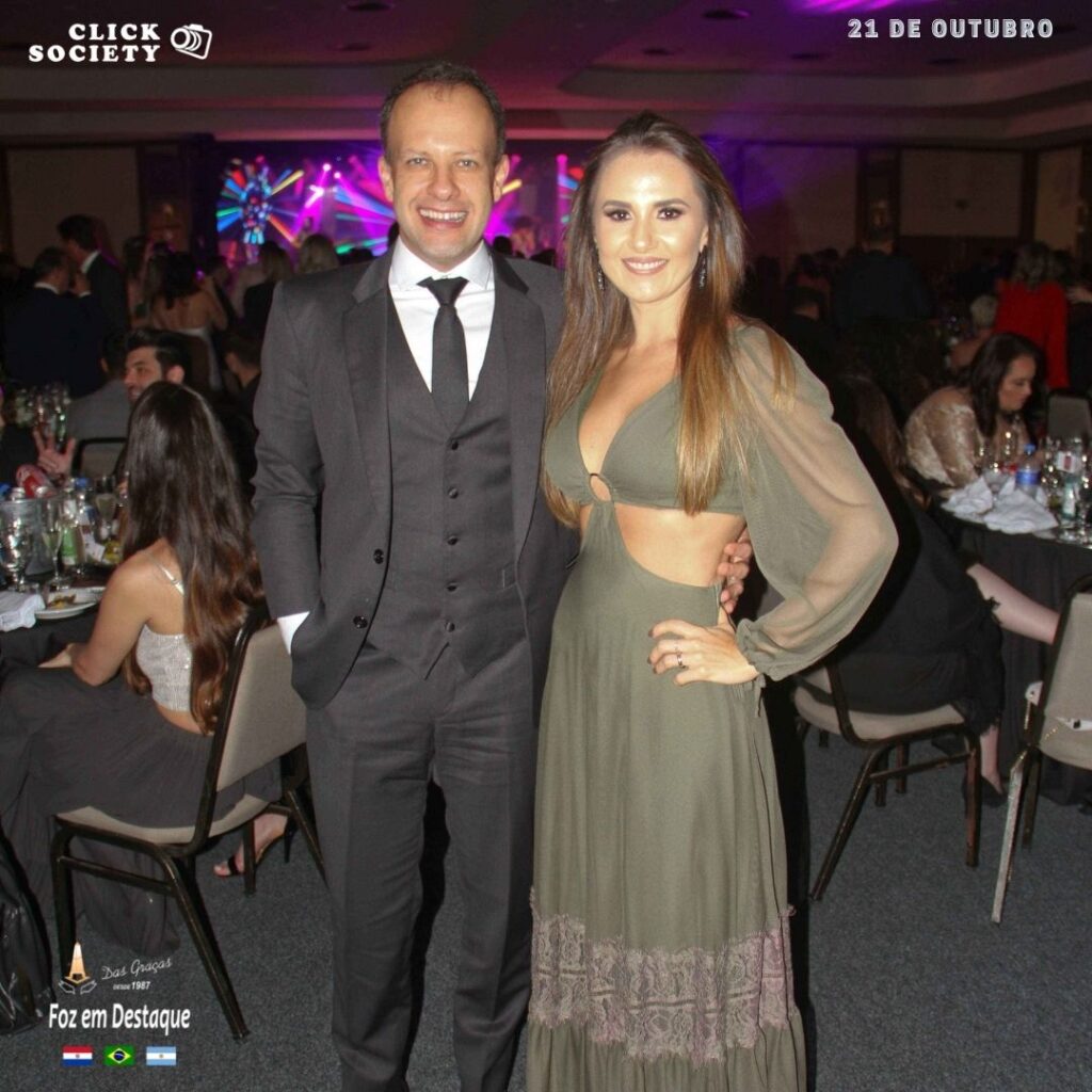 Casal de Médicos RAFAEL SANTANA & ISADORA LIPPMANN