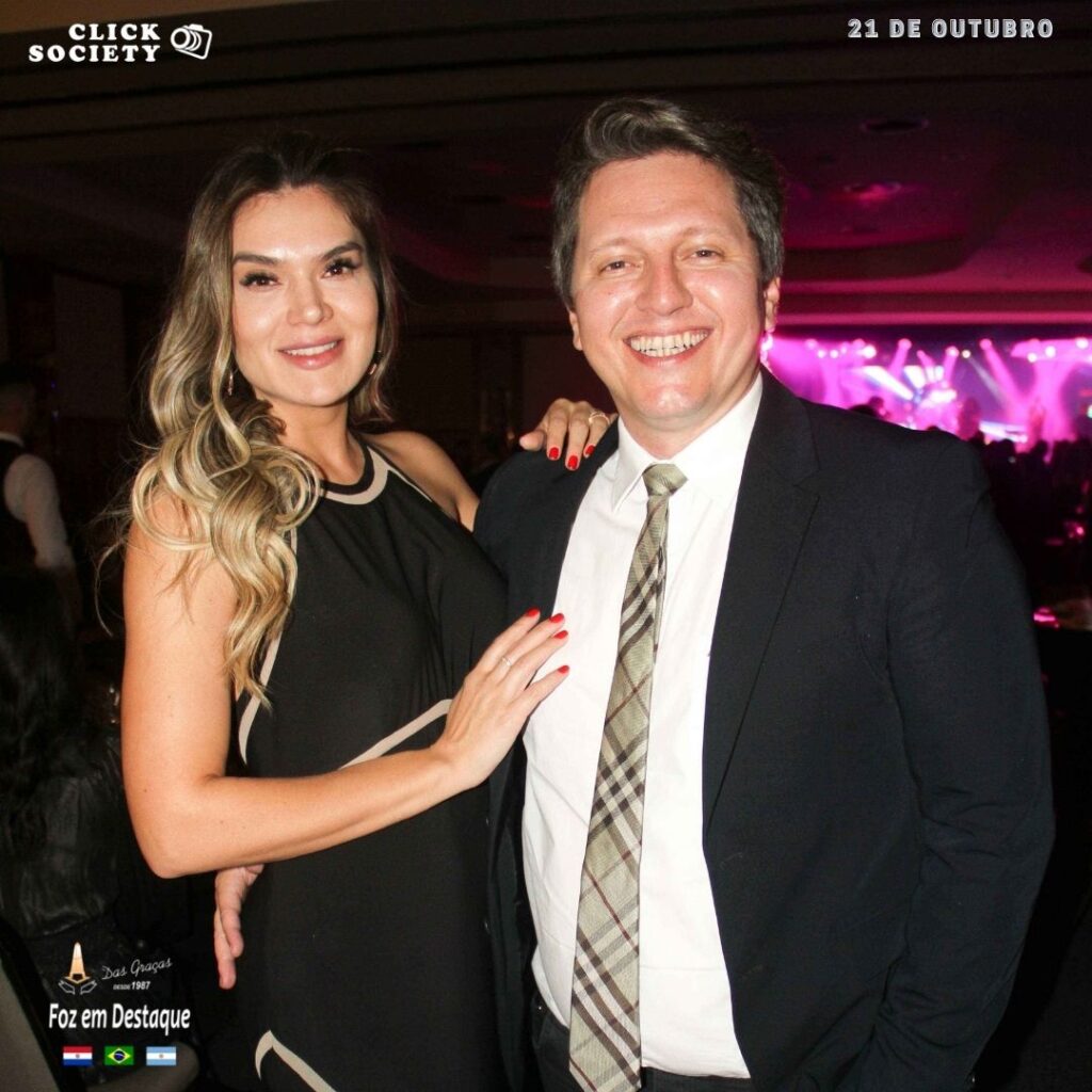 Compasso AEFI Rubi OABFoz Esteticista ELAINE COSTA SMANIA & Arquiteto RENATO SMANIA.