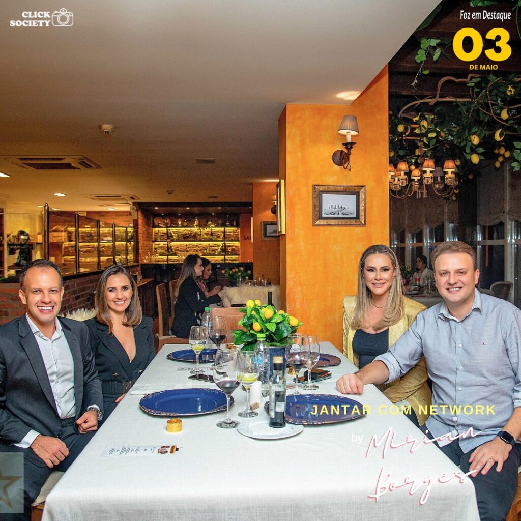 DR RAFAEL SANTANA DE MELO E DRA
DRA ISADORA LIPMANN E DRA JOZE ACCORDI DIZARS E DR ALEX DIZARS