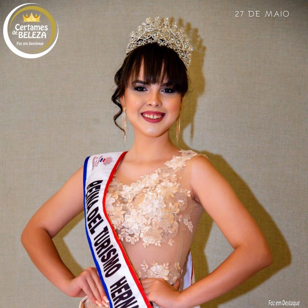 SOFIA PIGNATA - Reina Del Turismo Hernandarias 2022