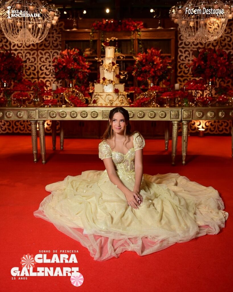 CLARA GALINARI 15 ANOS