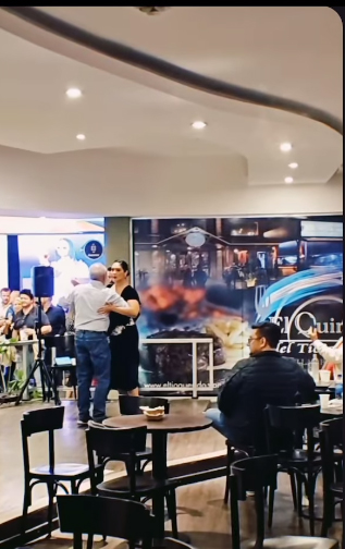 7ª ODA AL VINO - FEIRA - RESTAURANTE EL QUINCHO DEL TIO QUERIDO - NORAHLY BERRO - TANGO DEL SUR - CHEF ESTEBAN PAREDES