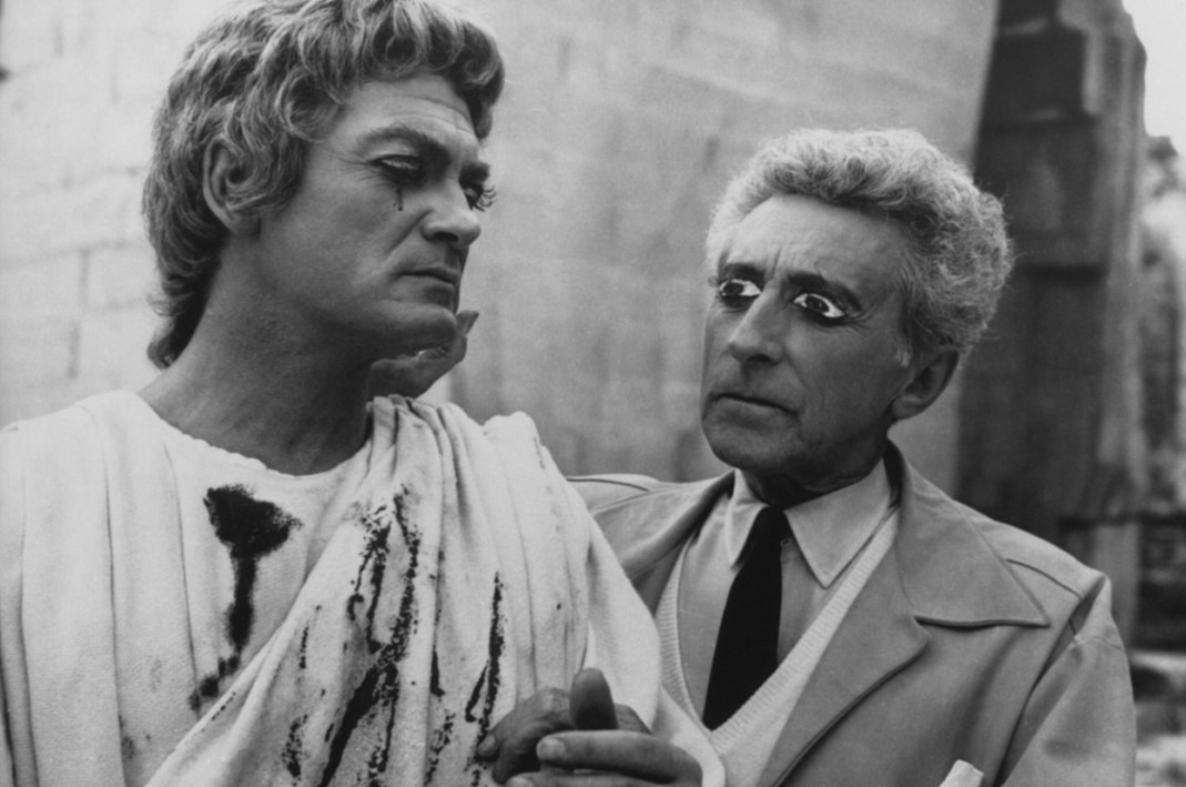 Reflexão 09 de Fevereiro 2024 “Existem verdades que só podemos dizer depois de ter conquistado o direito de dizê-las.” Jean Cocteau - Poeta, romancista, cineasta, designer, dramaturgo, ator, e encenador de teatro francês.(1809-1963)