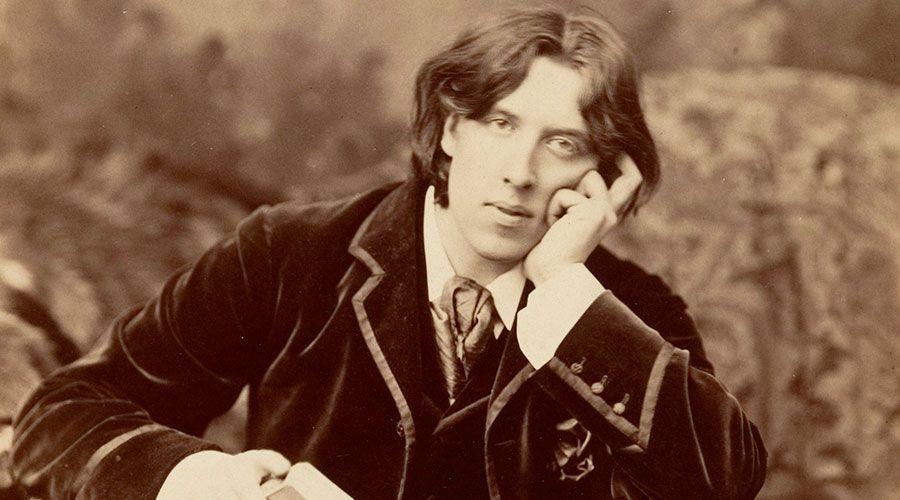 “Se você passar tempo com os animais, corre o risco de se tornar uma pessoa melhor.” Oscar Wilde, escritor, poeta e dramaturgo irlandês.(1854-1900)