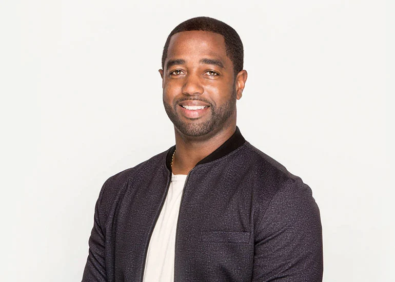 Reflexão 14 de Maio 2024 "Se você não construir seus sonhos, alguém vai te contratar para construir os dele." Tony Gaskins - Palestrante motivacional, autor e life coach