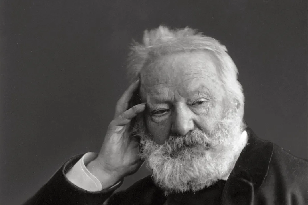 "Os infelizes são ingratos; isso faz parte da infelicidade deles." Victor Hugo - Romancista, poeta, dramaturgo, ensaísta, artista, estadista e ativista pelos direitos humanos francês de grande atuação política em seu país. (1802-1885)