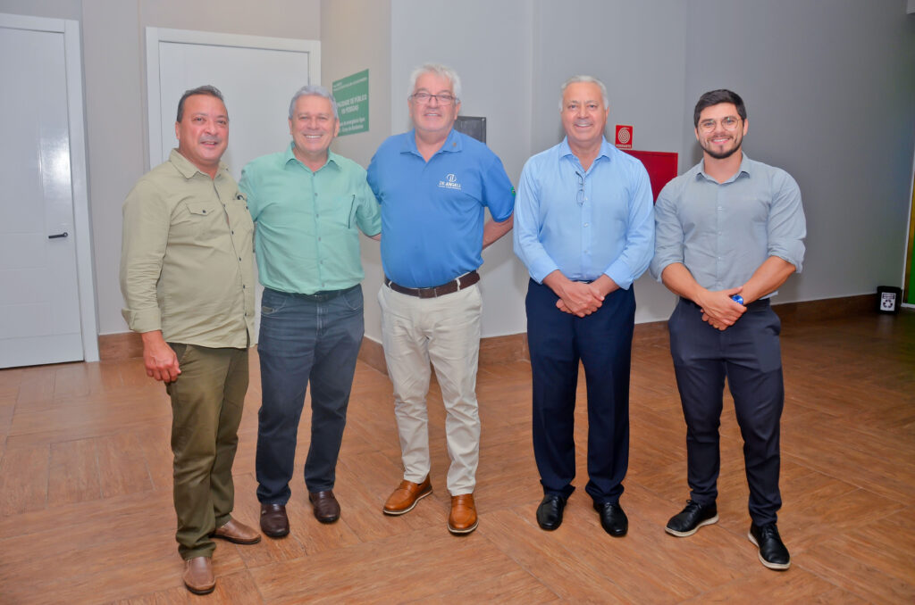 ABIH OESTE CARLOS SILVA - OESTE PARANA - RICHARDISON VOLTOLINI - DIEGO CESAR VEZARO - SUMMIT DE INTELIGÊNCIA ARTIFICIAL - PAULO ANGELI - JEFFERSON AMORIM