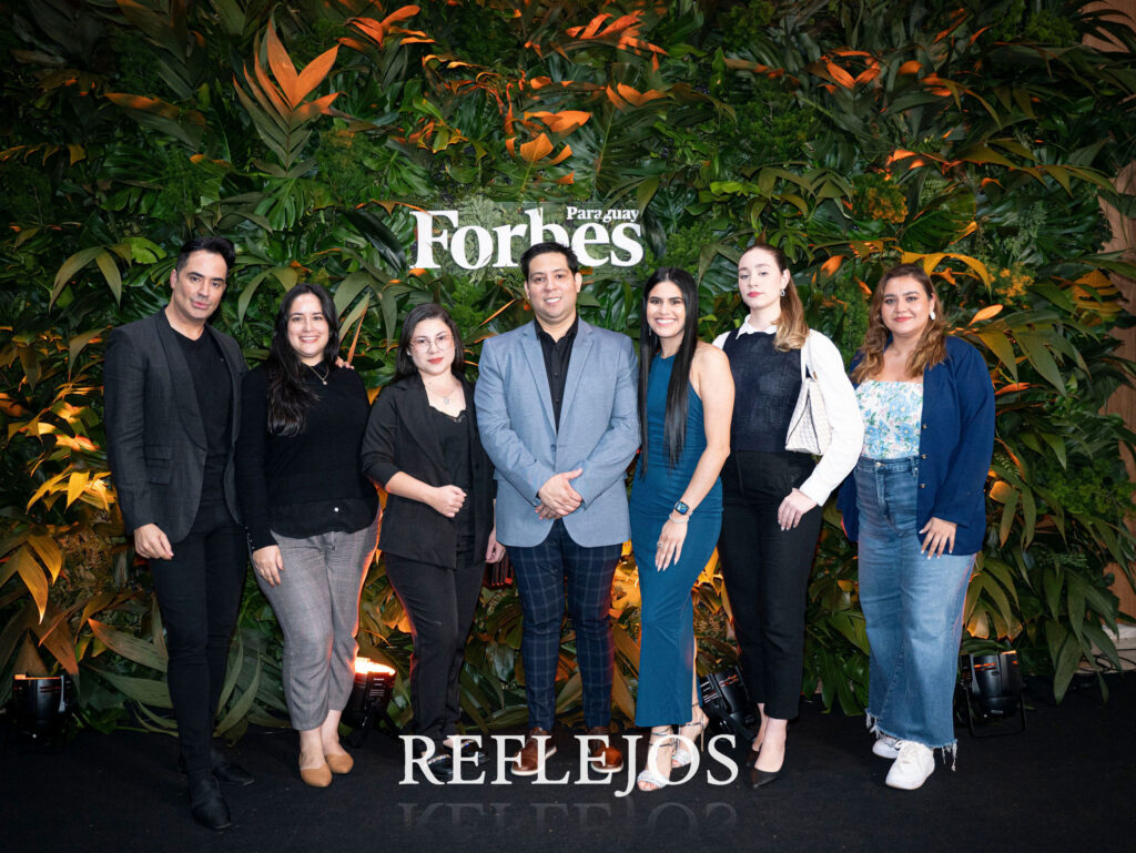 Forbes Paraguay Summit CiudaddelEste - JULIO CESAR VERA - NEW ZONE CDE