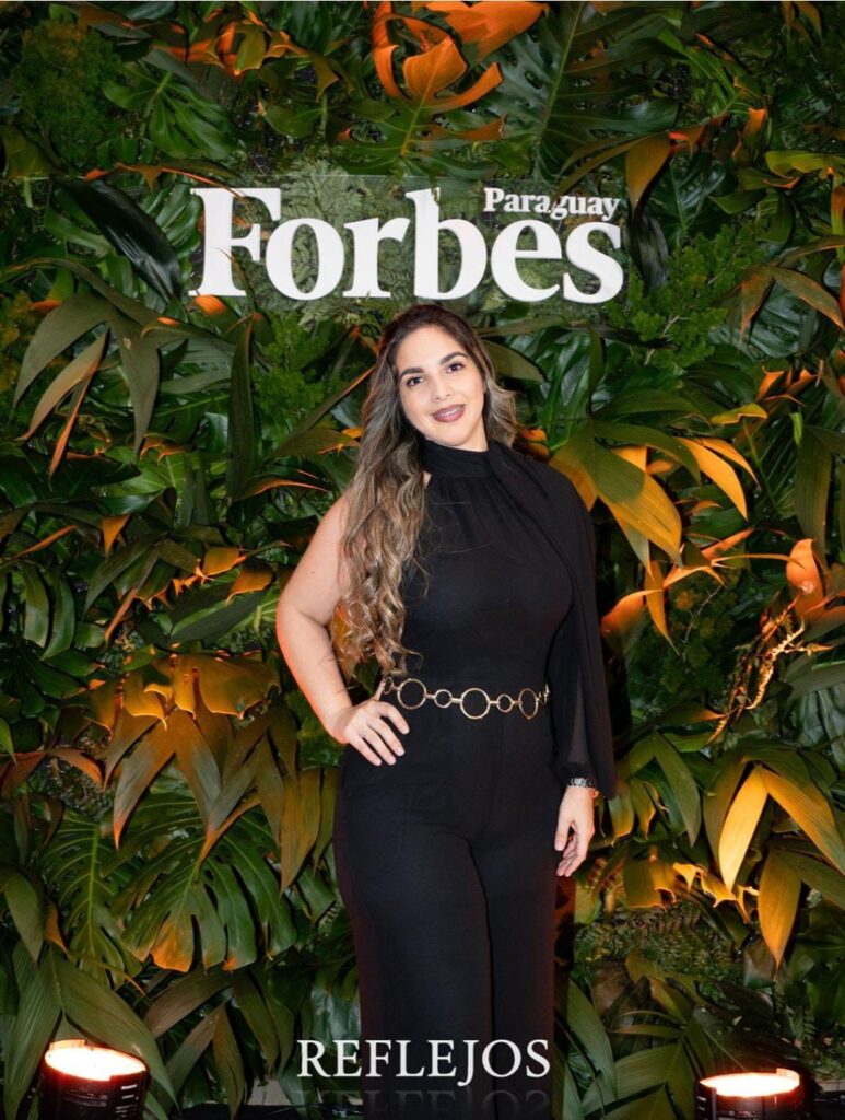 Forbes Paraguay Summit CiudaddelEste - ANTONELLA INVERNEZZI - YANINE MENDOZA