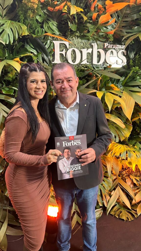 Forbes Paraguay Summit CiudaddelEste
EDSON FERNANDO E SONIA JARDIM - AMVA FOZ