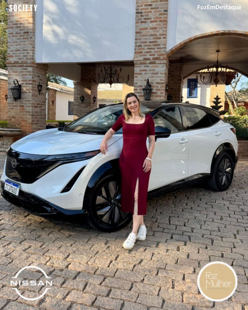 Jornalista de Foz Abilene Rodrigues recebe reconhecimento da Nissan.